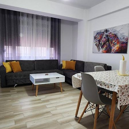 Old Town Boulevard Apartment In City Center Durrës Eksteriør billede