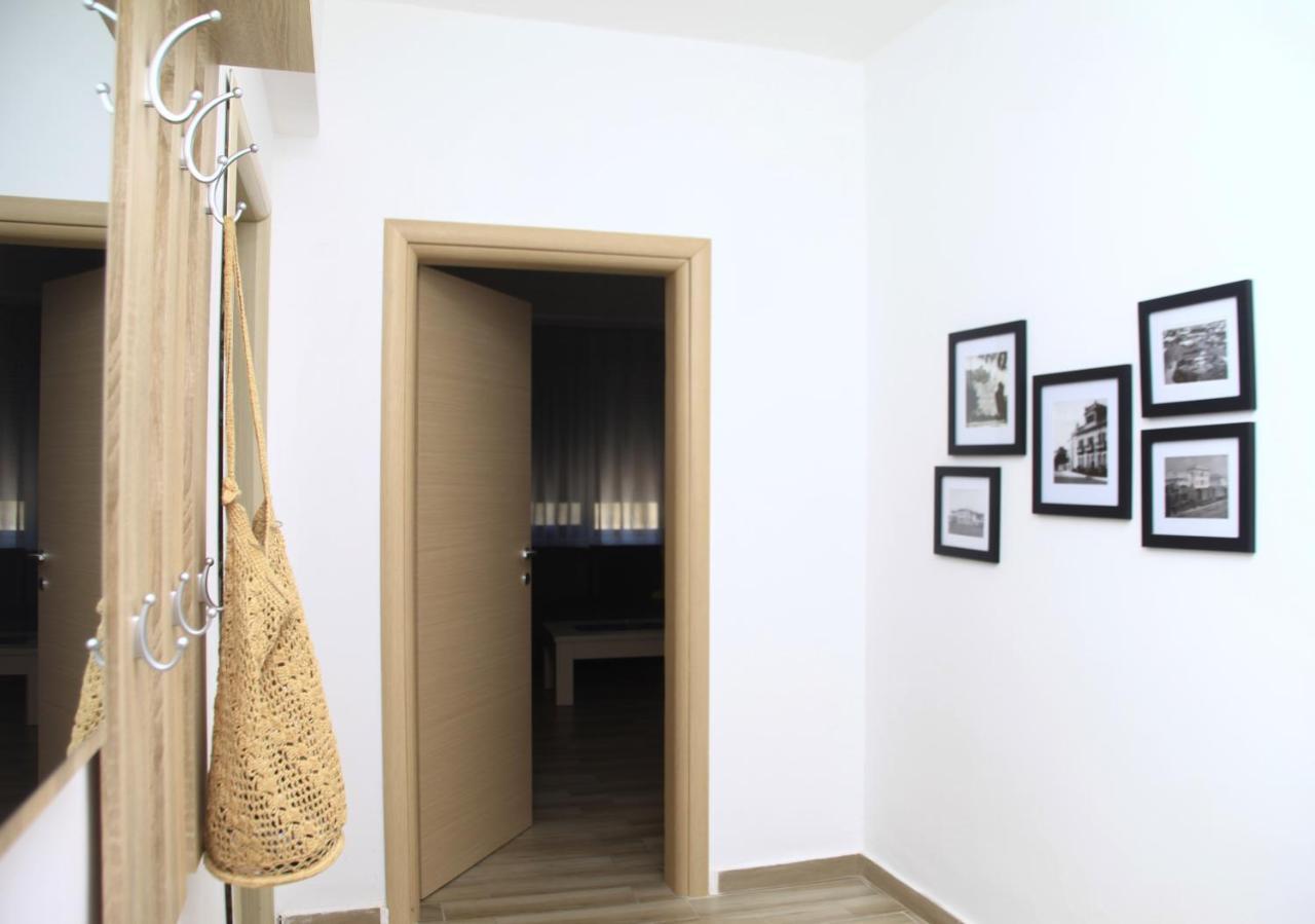 Old Town Boulevard Apartment In City Center Durrës Eksteriør billede